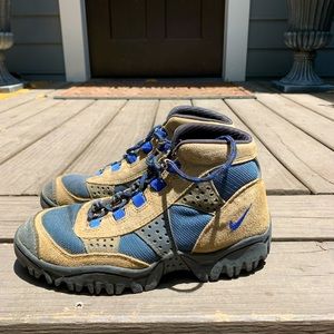 Women’s Nike Hiking Boots
